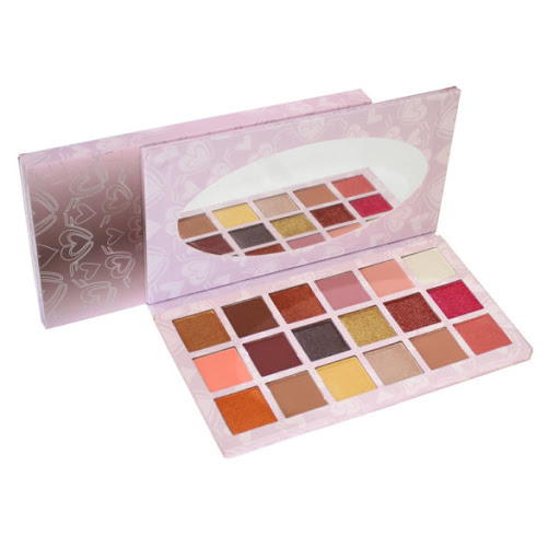 18 COLOR DRAMATIC EYESHADOW PALETTE